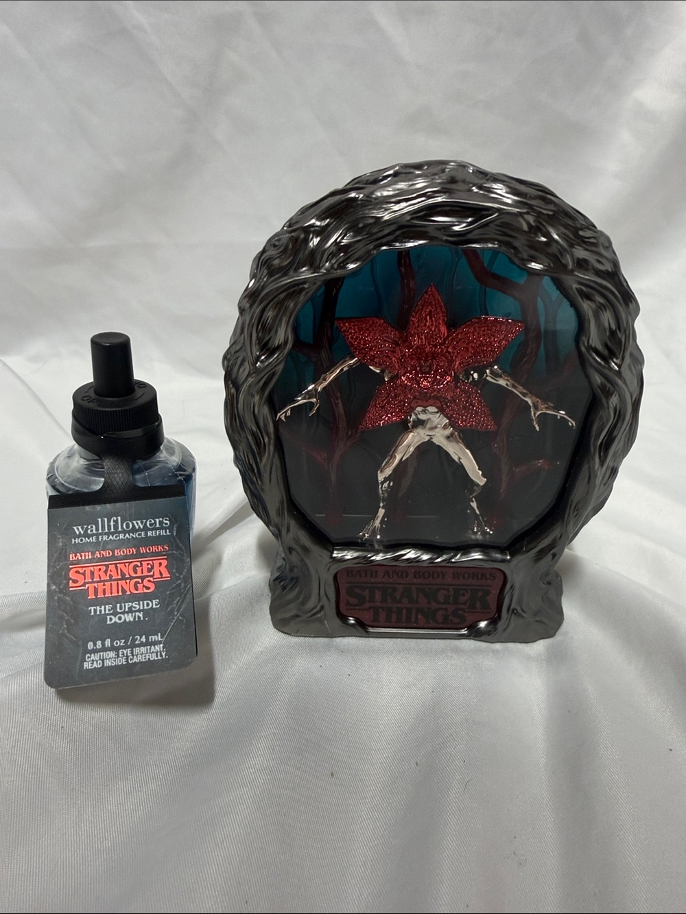 Bath & Body Works stranger things wall, plug, and the upside down wallflower